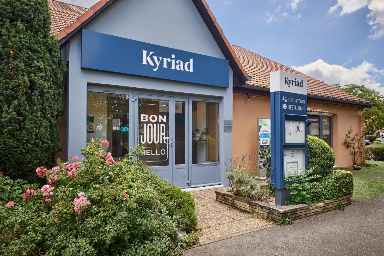 Kyriad Tarbes Bastillac Bagian luar foto