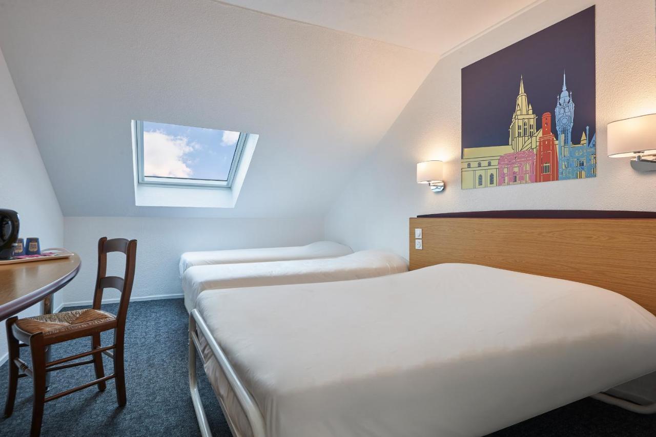 Kyriad Tarbes Bastillac Bagian luar foto